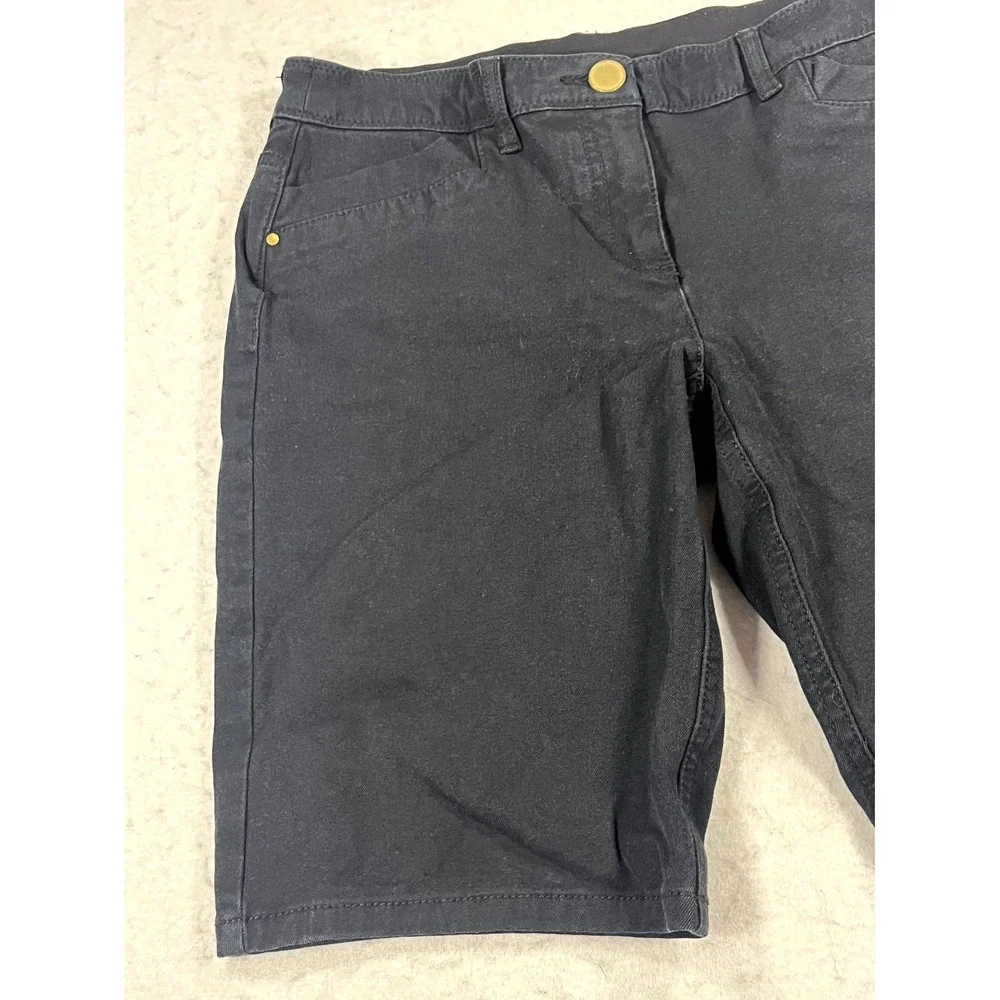 Chicos Bermuda Shorts Womens 00 Black Cotton Stretch Low Rise Casual‎ Wear